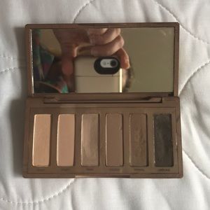 Naked 2 basics urban decay